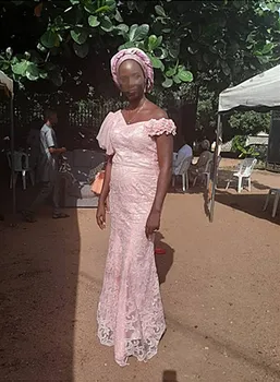 

African Lace Fabric 2019 Embroidered Nigerian Laces Fabric Bridal High Quality French Tulle Lace Fabric For dress XZXJUN082