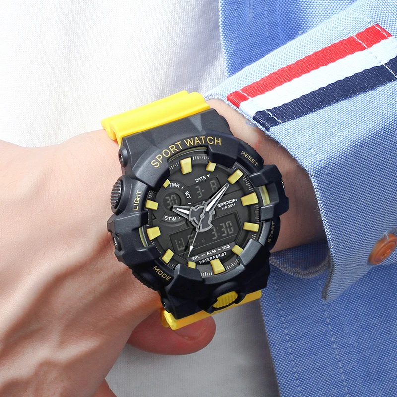 ساندا جديد أزياء الرياضة المرأة الساعات السيدات للماء LED ساعة رقمية النساء السباحة الغوص ساعة اليد Montre فام 2018