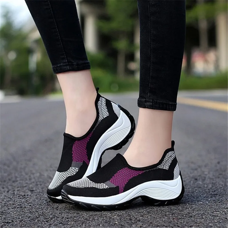 

Height Increasing Women Running Shoes 2019 new summer sports shoes women's mesh walking shoes 42 yards Zapatillas YD422