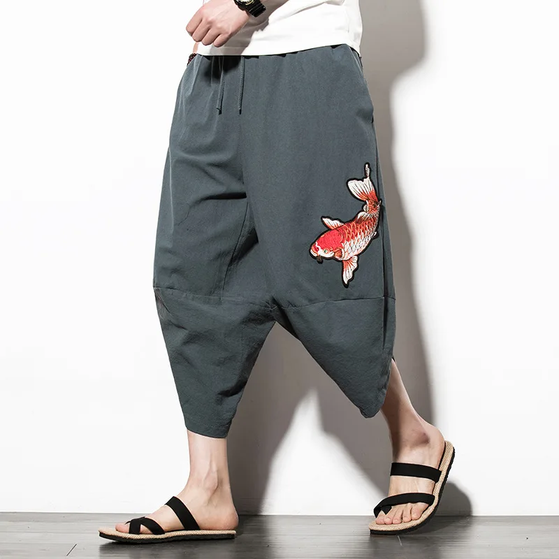 

Mens 2018 New Beach Pants Male Summer Casual Calf-Length Pants Man Carp Embroidery Baggy Loose Trousers DA075