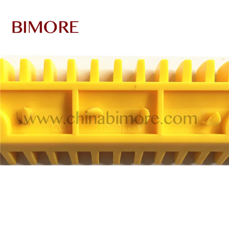 2L05913-M Sigma Escalator Demarcation L318xW40x38T (1)