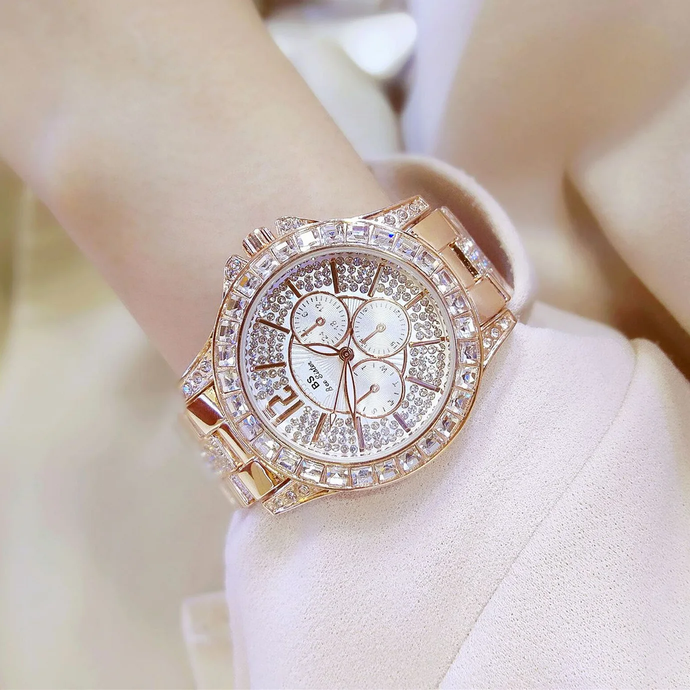 

CW267 Fashion trend starry steel belt watch rhinestone ladies watch foreign trade hot diamond table leisure quartz female watch