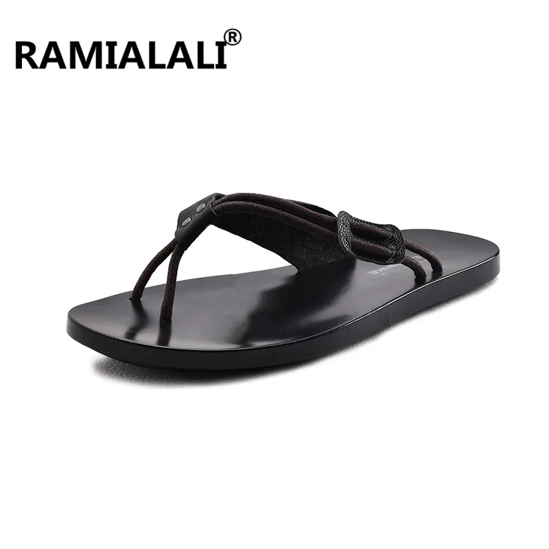 Ramialali/мужские кожаные шлепанцы; сандалии; мужская пляжная обувь из спилка; Вьетнамки без застежки; мужская повседневная обувь; Летняя обувь - Цвет: Черный