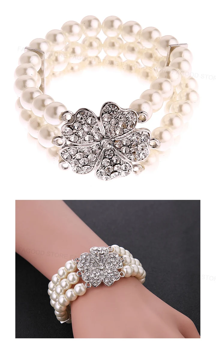 Audrey Hepburn Breakfast at Tiffanys 1950s Costume Jewelry Accessory Set  (3)