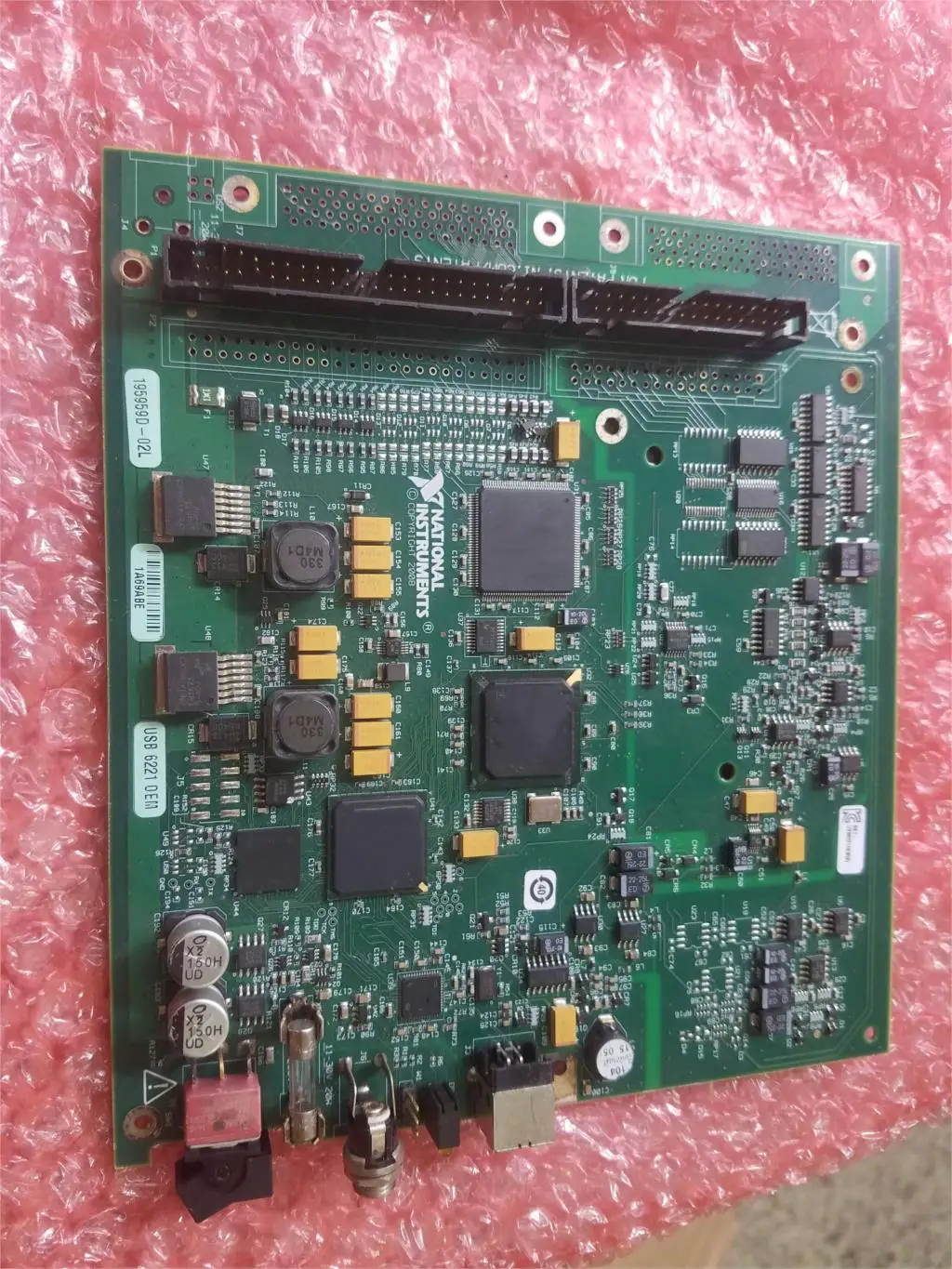 USB-6221