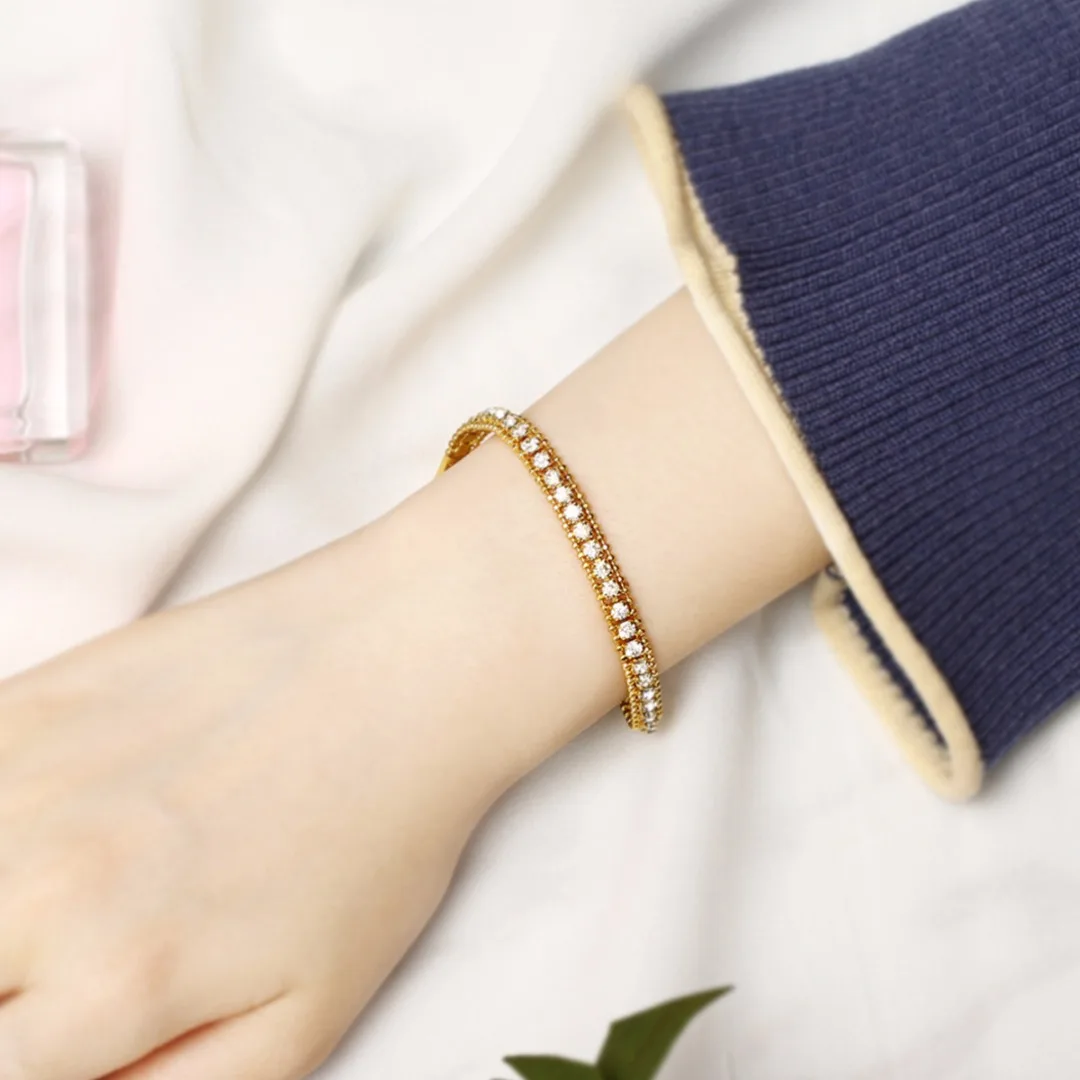 

Vintage Crystal Gold Charms Bracelets & Bangles Fashion Jewelry Accessories Chic Rhinestones Bracelet pulseira feminina