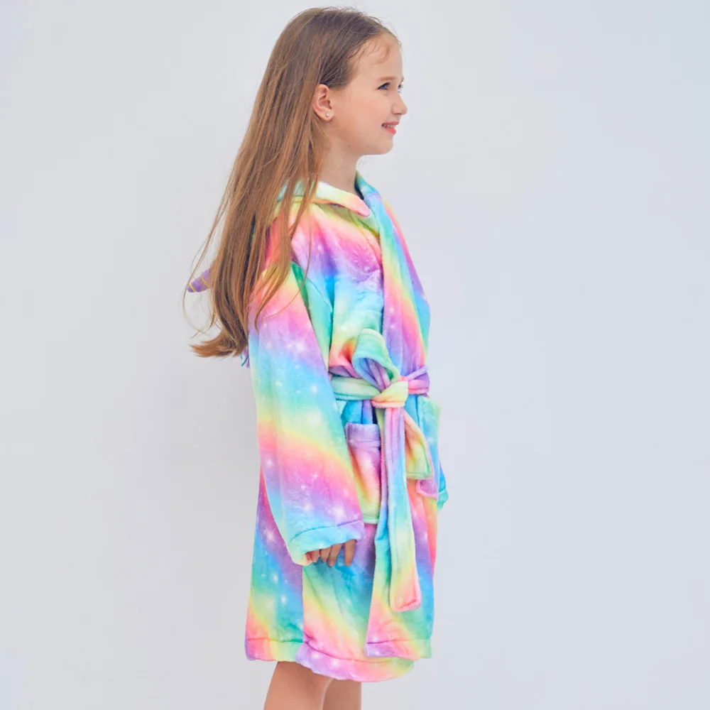 Tanie Jesienno zimowa śliczna tęcza szlafroki dla dziewczynek piżama wzór jednorożca ręcznik z kapturem lina dla chłopców ciepła piżama dla dzieci