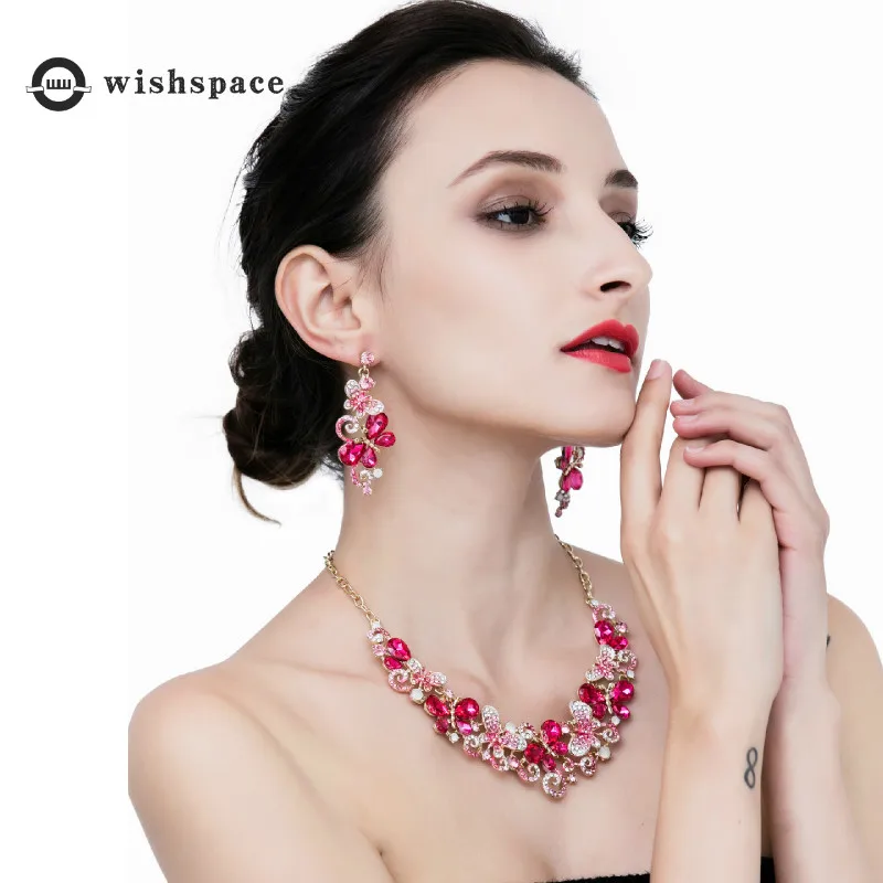 

America and Europe pop alloy crystal flowers beautiful butterfly wedding party birthday present fashionable woman necklace
