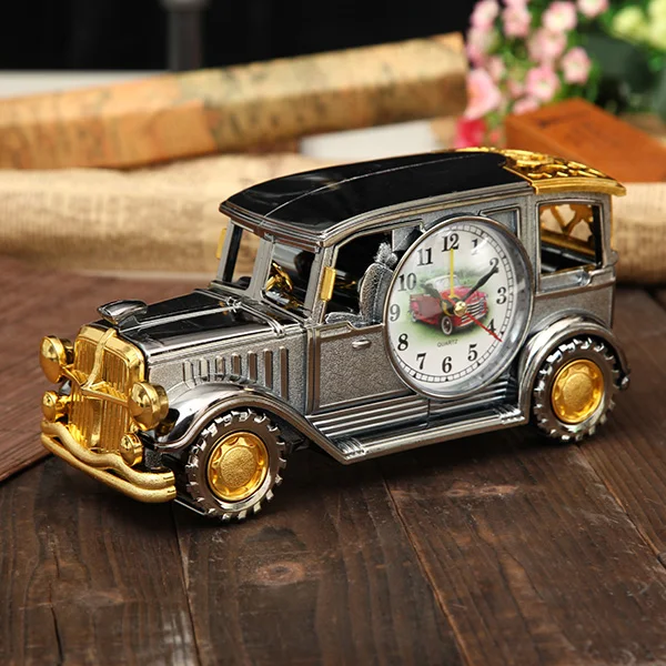 Simulation Vintage Car Alarm Clock Multifunctional Pencil Vase Antique Car Model Table Needle Desktop Clocks Home Decorator