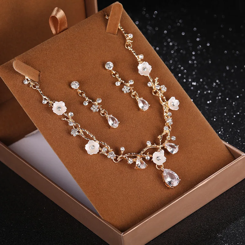 2018 Novo Traje de Casamento Acessórios de Cristal de Zircão Cúbico Brincos De Noiva E Colar de Strass Conjuntos de Jóias Para Noivas (3)