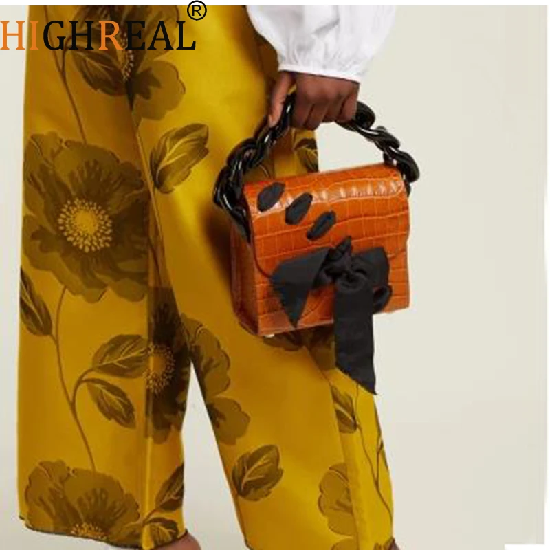 

Women Bucket Bag Acrylic Clip Evening Bag Ins Acrylic Chain Luxury Handbag Banquet Party Purse Shoulder Crossbody Bags Clutch