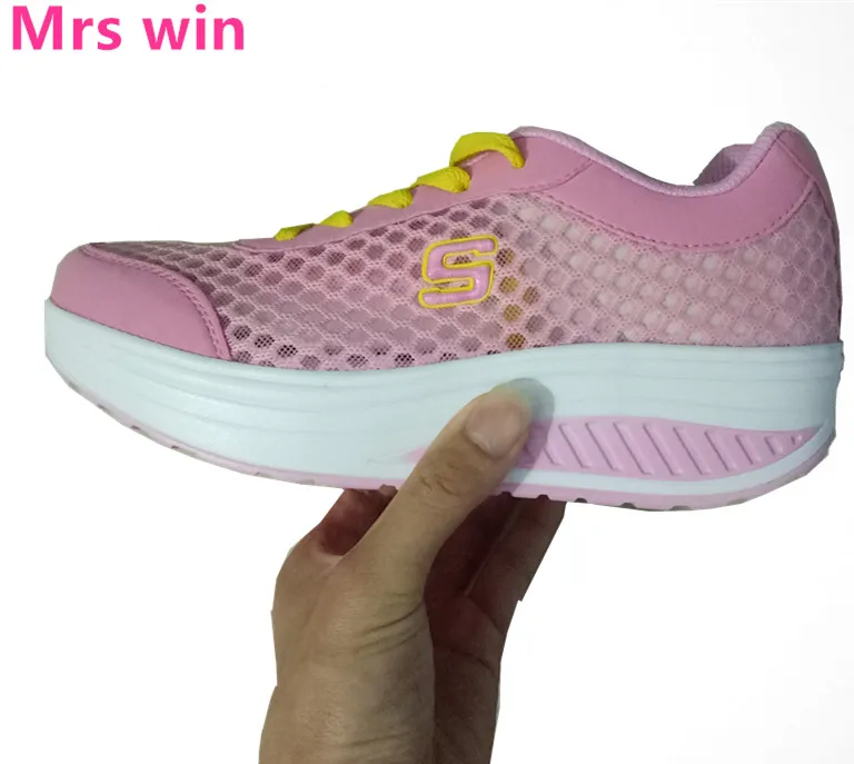 running shoes Women Summer Breathable Mesh Sports Shoes Slimming Swing Platform Wedge Shoes Lady Lose Weight Sneakers