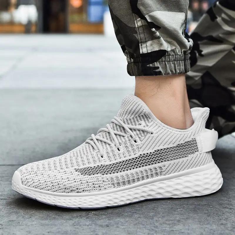 

Brand New Fashion Wild Comfortable Mesh Men Shoes Casual Lightweight Walking Male Sneakers Lace Up Footwear Tenis Masculino
