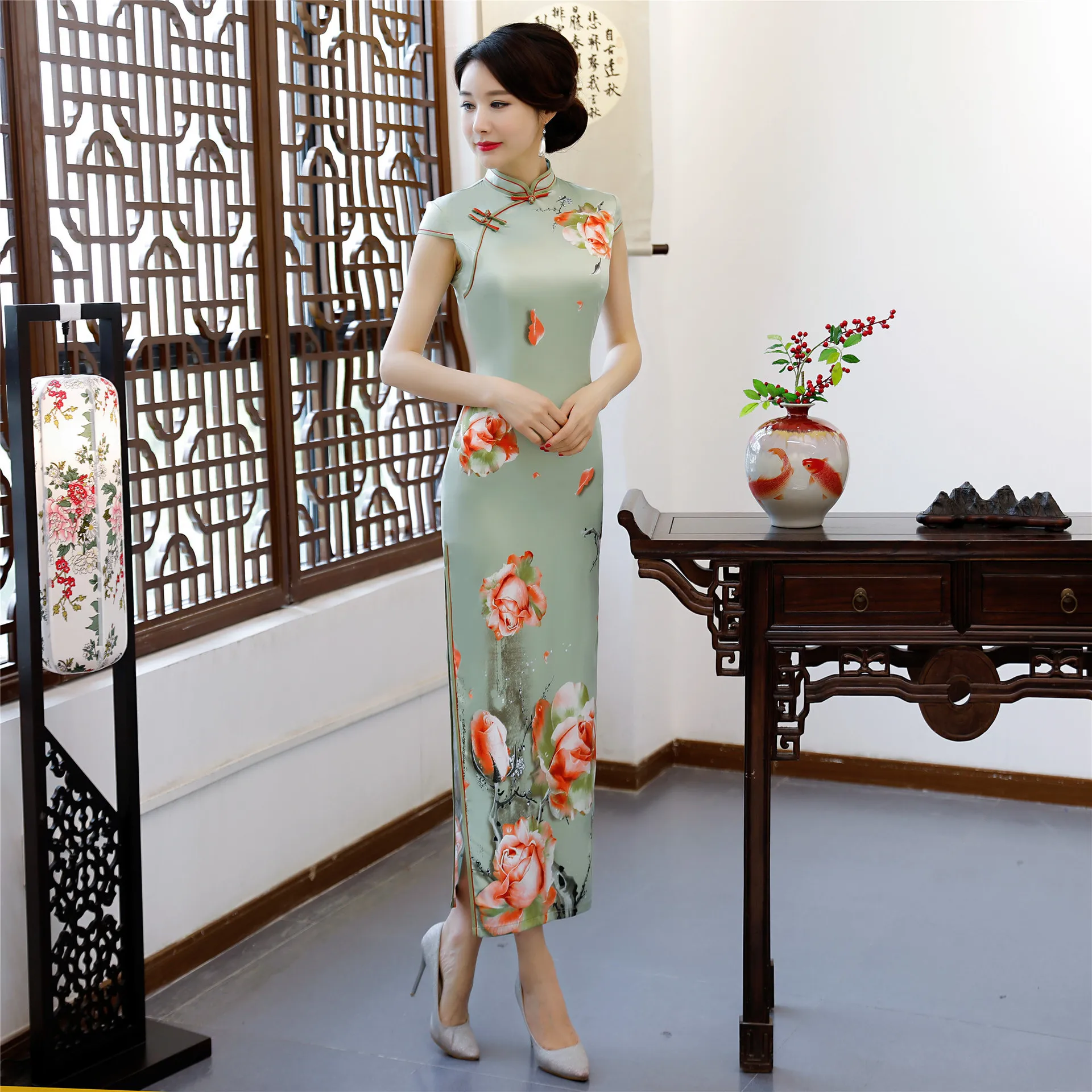 Печати Cheongsam подобные шелковые длинные платья Oriental стиль Qipao для женщин китайское традиционное платье винтажное платье Qi Pao - Цвет: 2275 green