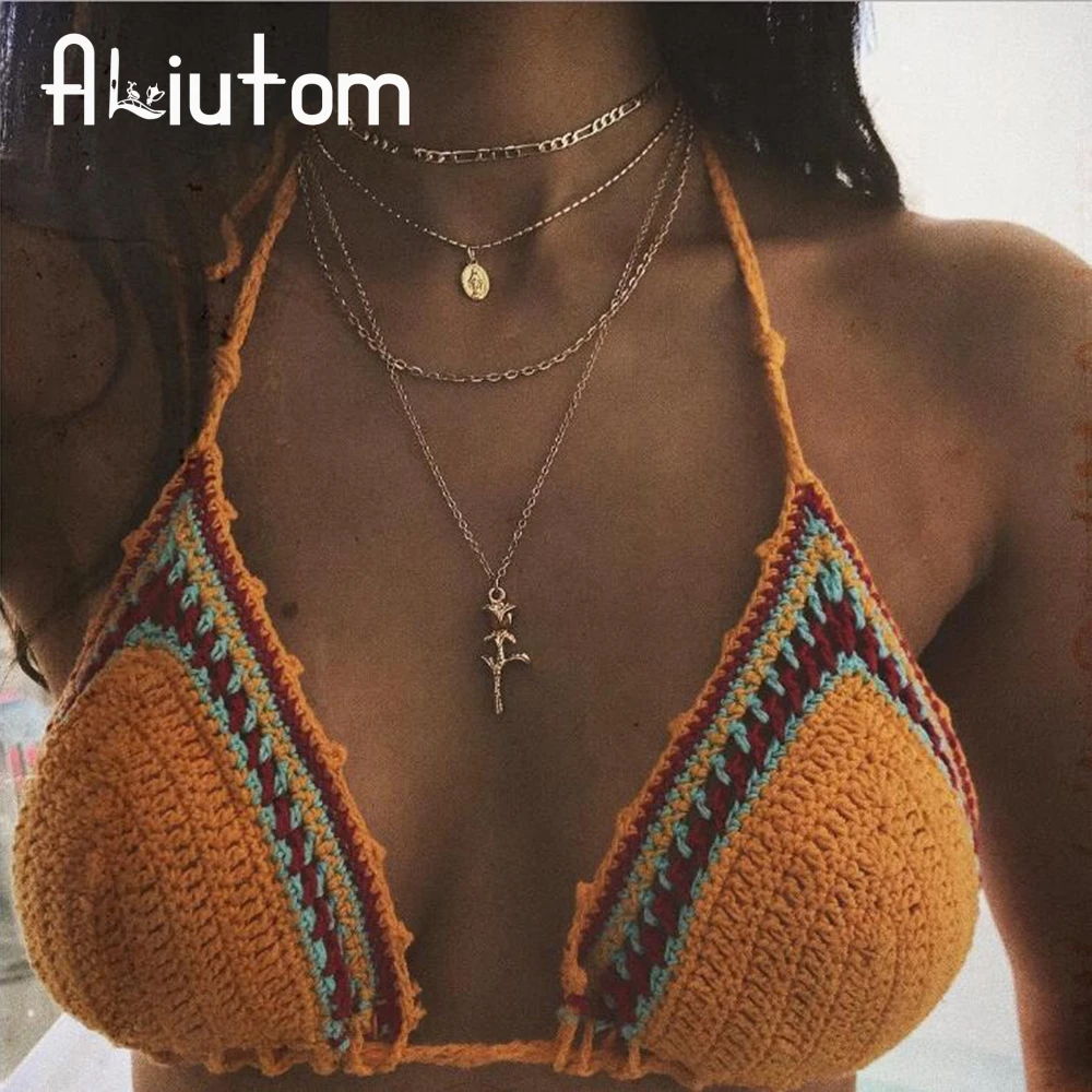 

ALIUTOM Bohemian Golden Virgin Mary Pendant Necklace for Women's Multilayer Vintage Rose Layered Necklace Charm Choker Necklace