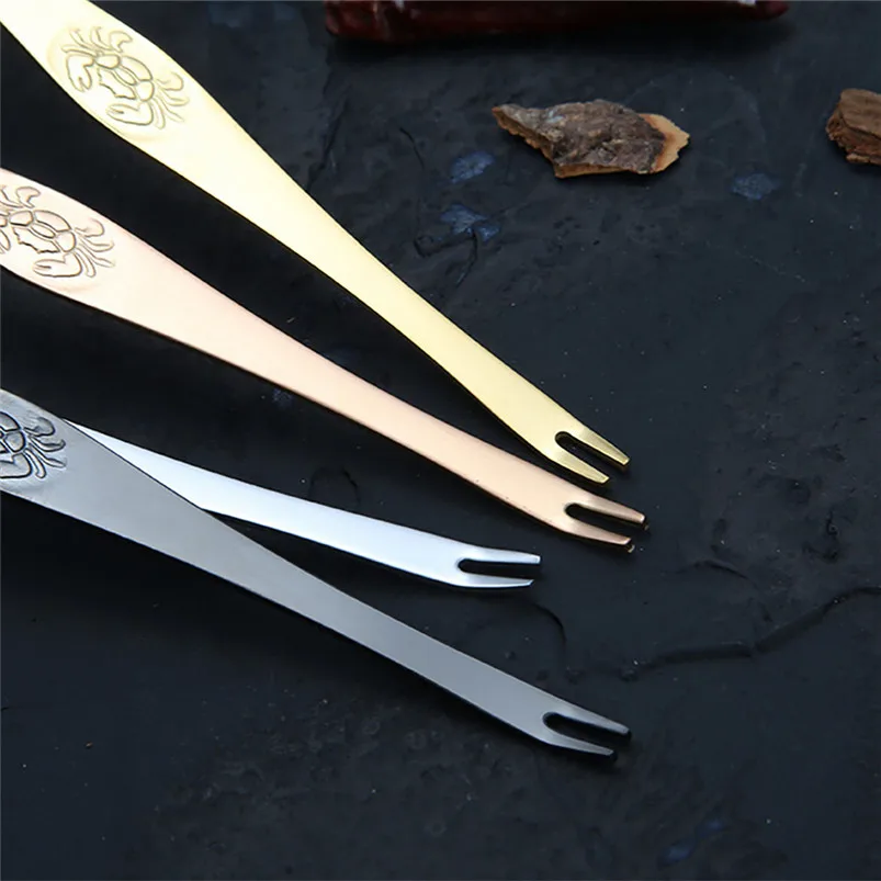 Practical Seafood Crab Lobster Fork Picks Handy Helper Nutcracker Needle Home Party Chicken Accessory Decor Tool 40JY2913