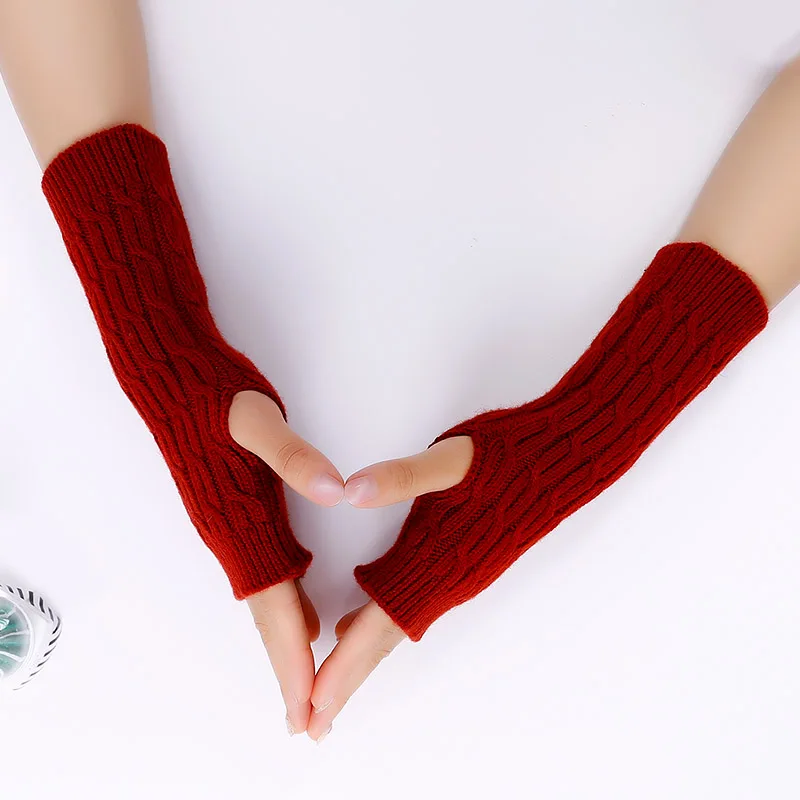 2018 Autumn Winter Women Combing Fine Wool Cable Fingerless Gloves Thick Soft Knitted Woolen Arm Warmers Thumb-hole Arm Sleeve