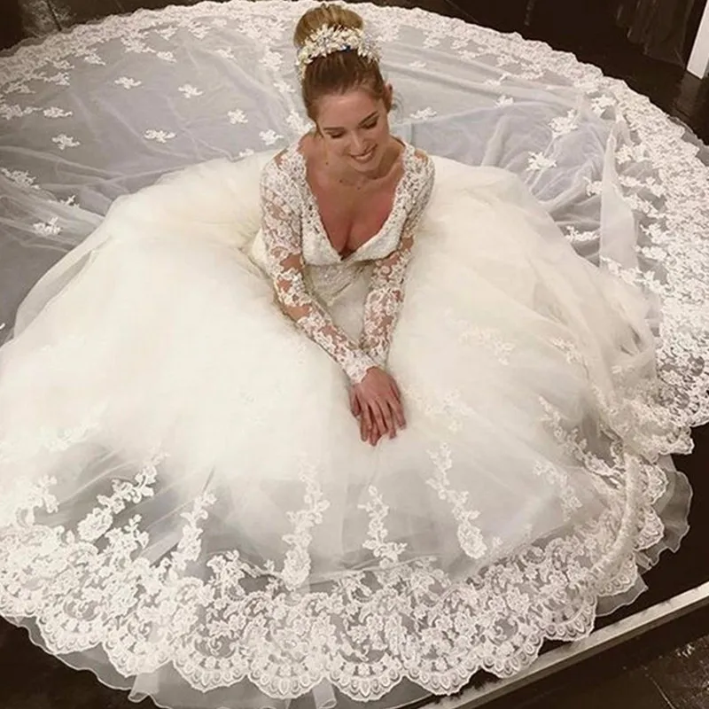 Sexy Deep V Lace Long Sleeve Wedding Dress 2017 Romantic Tulle Appliques Muslim Vestido De Noiva Vintage Ball Gown | Свадьбы и