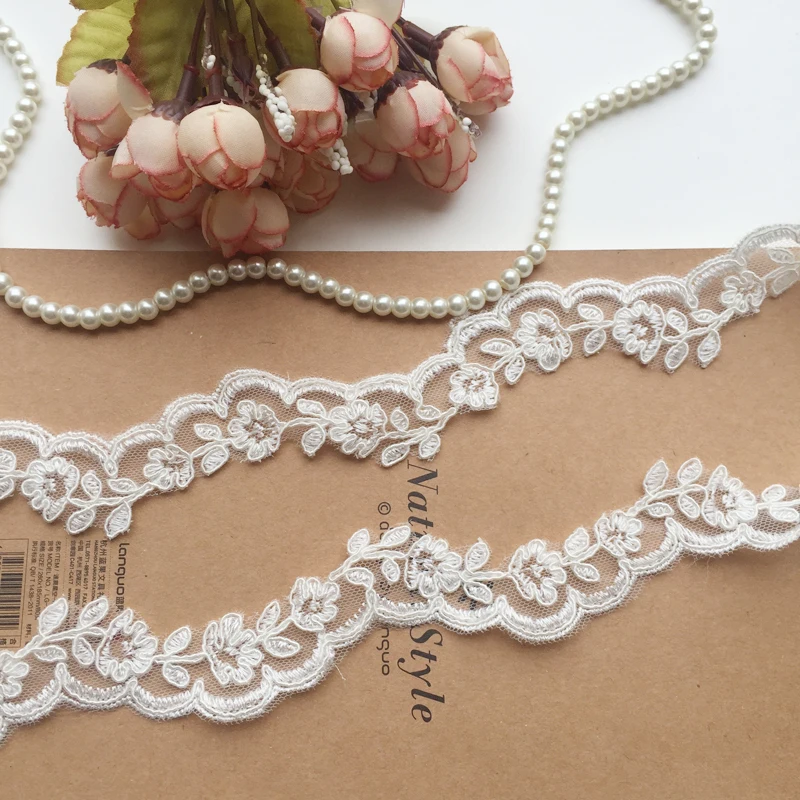 3 yards Narrow 4cm wide Corded Alencon Ivory Bridal Lace Trim For