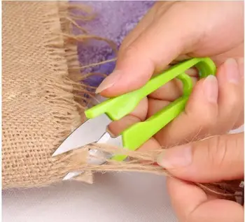 

U - shaped wholesale cross-stitch sharp rust-proof a single garment factory U - shaped color scissors