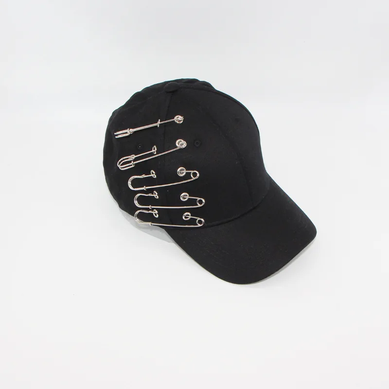 BBS083 панк стильные бейсболки с металлической булавкой женские хип хоп Snapback шляпы повседневные хлопковые изогнутые солнцезащитные шапки с кольцом - Цвет: Черный