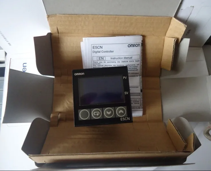 

NEW&ORIGINAL E5CN-C2TD OMRON E5CN-C2TD Temperature Controller E5CN-C2TD