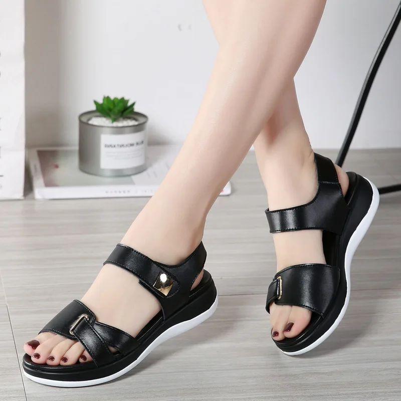 DONGNANFENG/Женская обувь из натуральной кожи; сандалии на плоской подошве; мягкая обувь на липучке в Корейском стиле; шикарные летние пляжные NM-1003-1