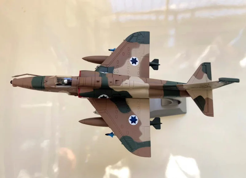 WLTK военная модель 1/72 масштаб IAF Douglas A-4 Skyhawk Fighter литая под давлением металлическая MPlane модель игрушка для коллекции, подарок, дети