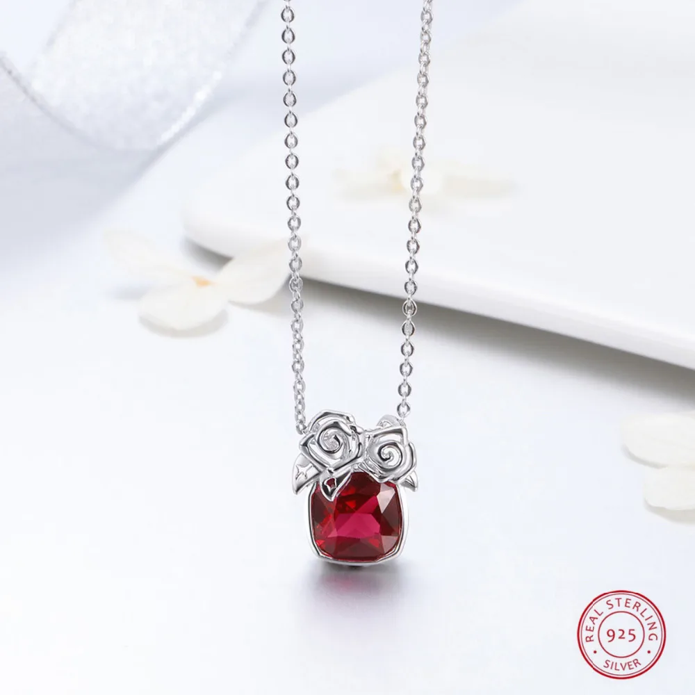 

New Original 925 Sterling Silver Pendant Necklace Love of Rose with Vintage Red Zircon Fashion Trendy durante Jewelry for Women