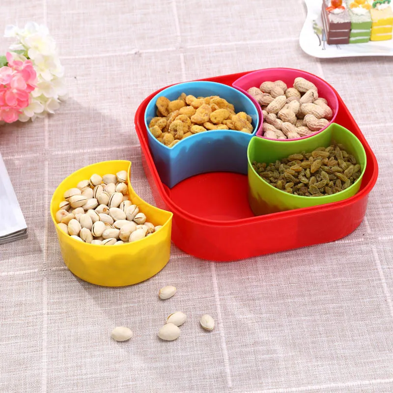 Portable Fruit Storage Box Plastic 4 Lattices Dry Fruits Snacks Sealed