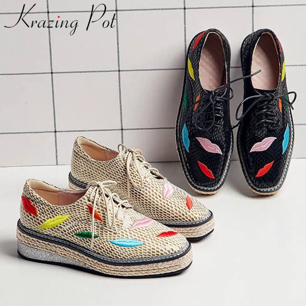 

European punk style mixed colors labium embroidery square toe lace up comfortable med bottom straw grain design party shoes L33