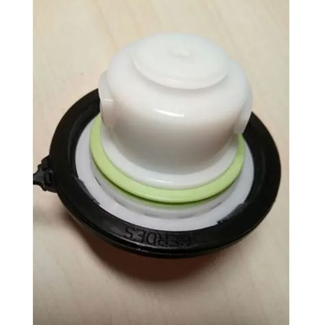 Internal fuel oil cap for ford focus 2 05 12 year ford focus mk2 internal fuel tank cap 1pcin