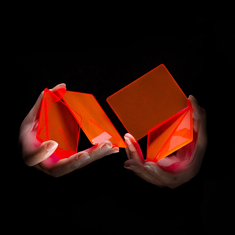Pièces de Cardistry 8 Pcs/sac Coloré blocs Pratique fleur cut Carte À Jouer Magic Prop Magia Astuces Magicien Aime Poker 82163