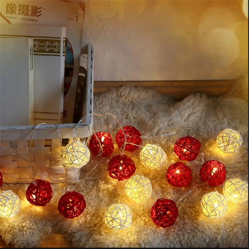 4 м 20 белый красный ротанга Мячи фонари светодиодные строки Фея праздник Рождество огни Открытый Guirlande Lumineuse Exterieur Luces Decorativas