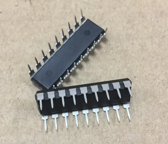 

10PCS CM8870PI CM8870 DIP18 DIP new