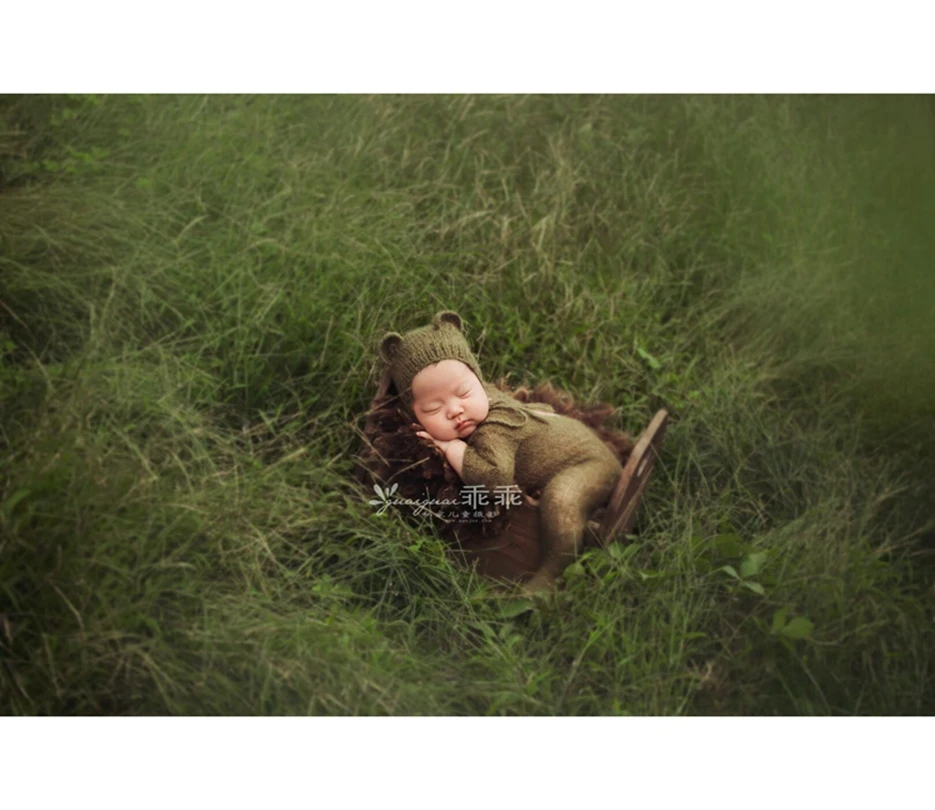 brown with baby (2)