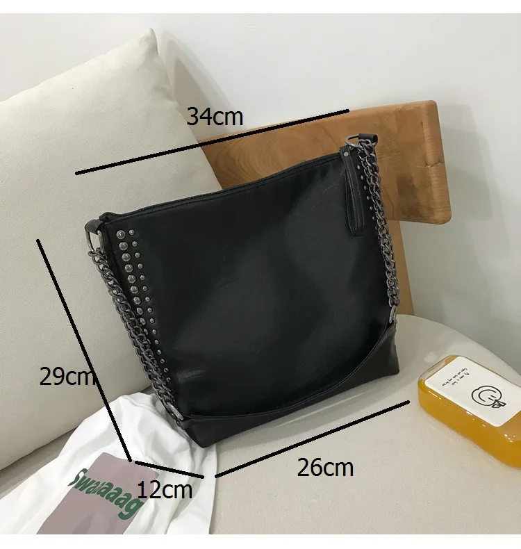 Women Shoulder bag Large Capacity Rivet chain design lady handbags black ladies hand bags big totes bolsas crossbody bags