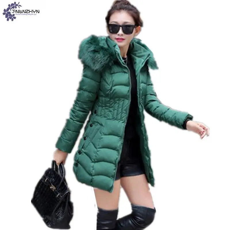 

TNLNZHYN 2017 Winter coat Woman Plus Size Slim Defined Waist Thicken Cotton-padded keep warm Fur Collar Hooded Long Coat TT717