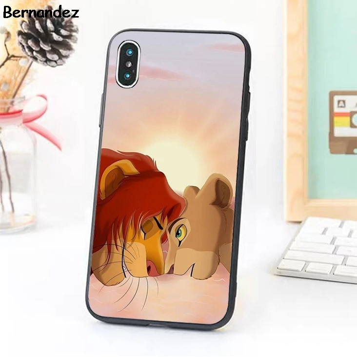 

Bernandez The Lion King Simba and Nala love phone Case For iPhone 6 6S 7 8 X XR XS max Samsung Galaxy S5 S6 S7 edge S8 S9 Plus