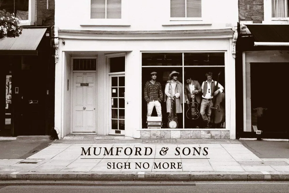 Action stores logo. 99 центов. No more store. Гастроном магазин сладости. Gamestop внутри.