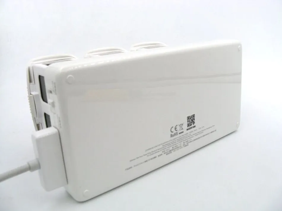 DJI Phantom 4 Intelligent Flight Battery Charging Hub Can Charge Up To Three Batteries