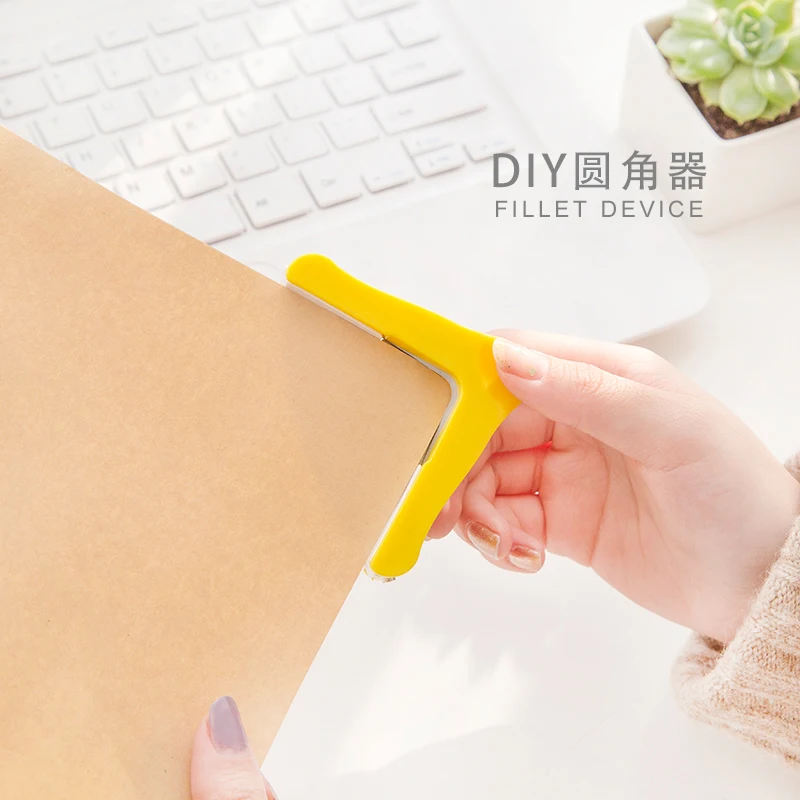 

Creative Stationery DIY Rounded Corners Cutter The Rectangle Tool Stamp Paper Postcards Chamfering Machine