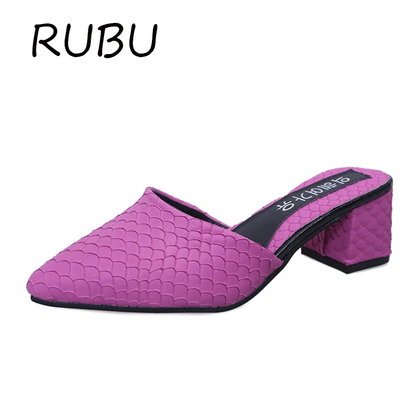 Women Pointed Toe Slipper Med Heel Women Fish Scale Slipper Fashion Summer Foot Slides Rubber Bottom