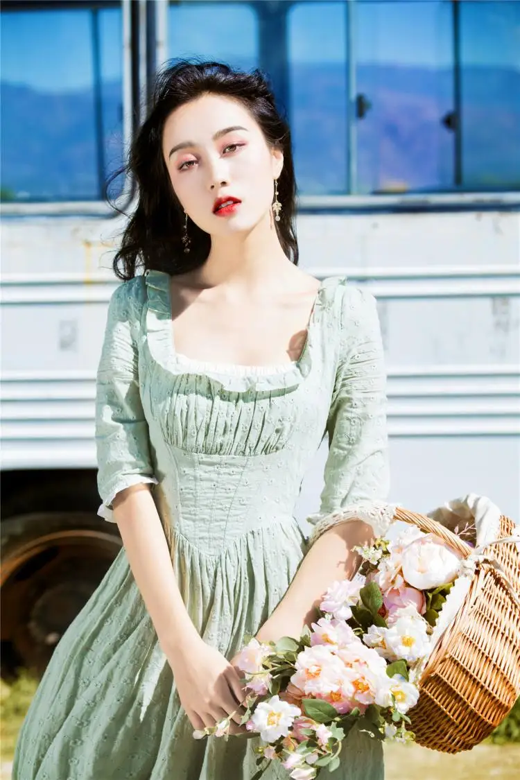 8716344609_1141740477