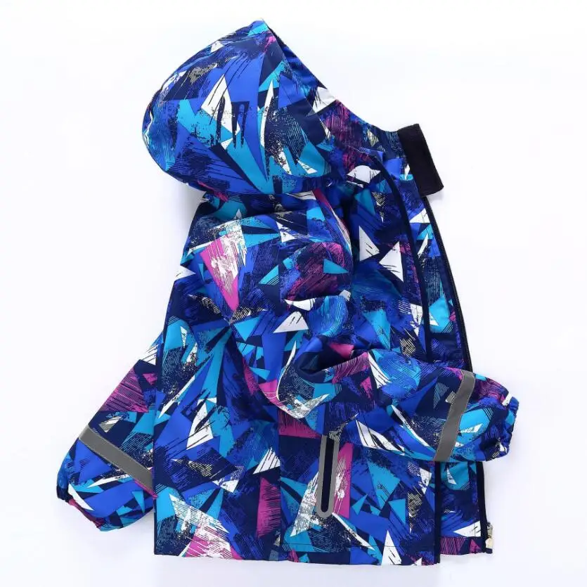 Куртка ветрозащитная водонепроницаемая для мальчиков и девочек зимняя 2018 |