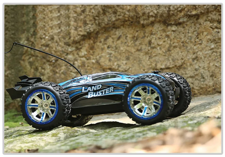 

1pcs High Speed Race Cars Remote Control Car 1:12 drives all wheel drive Stunt Drift children's toys Boys RC Car Electric Toy