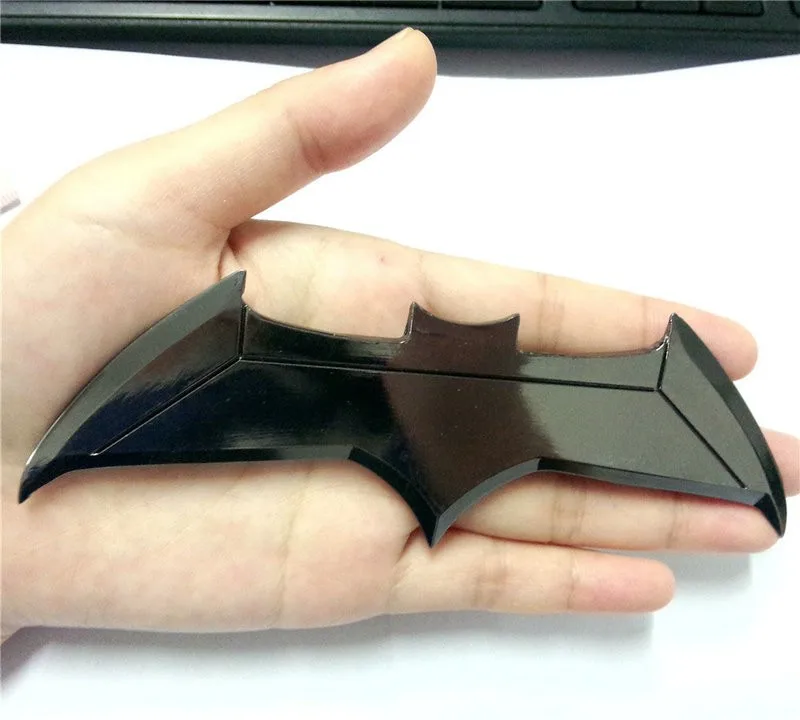 Batman v Superman Dawn of Justice Metal Weapon Bat Darts Cosplay Prop Accessory22