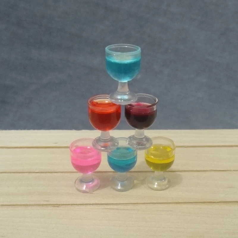 1:12 Puppenhaus Miniatur Dreiecke Cocktail Gläser DIY Home 2019