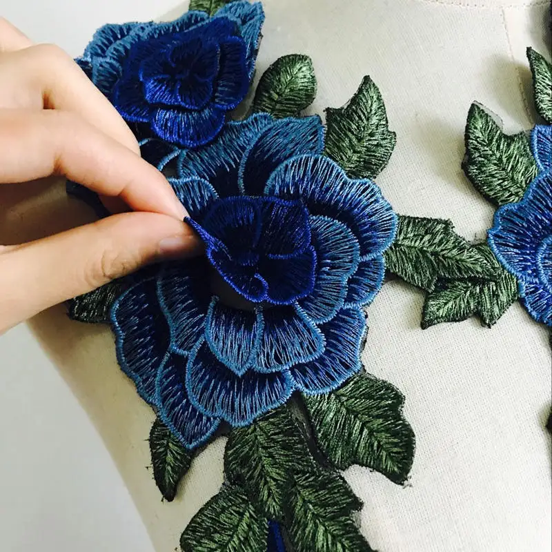 FFLACELL-2pcs-Set-Rose-Flower-Embroidery-Patches-Sticker-for-Clothes-Parches-Para-La-Ropa-Applique-Embroidery