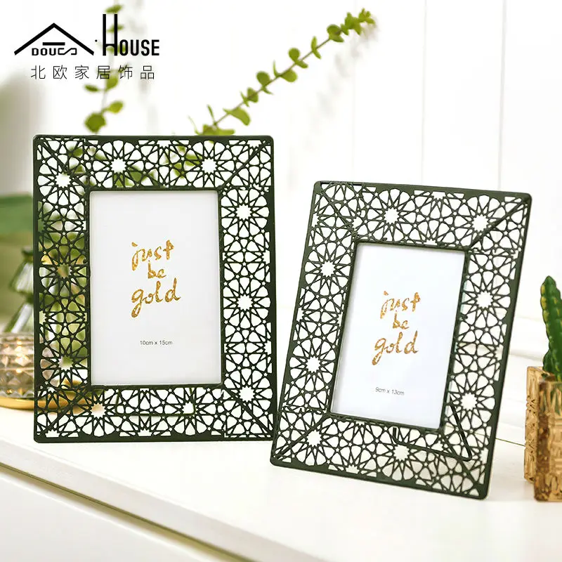 

ADOUS Nordic simplicity Photo frame home decoration painting Creative rectangular wall paintings Iron Black art picture frame